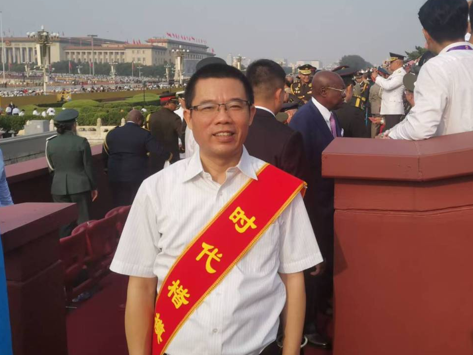 重医附一院颌面外科主任医师张劲松。 重医附一院供图