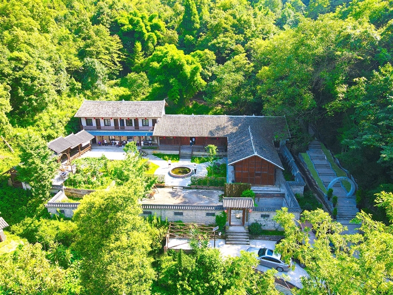 如莱山居民宿。